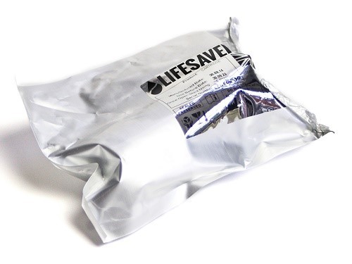 https://arrowbow.eu/media/catalog/product/0/0/0002094_lifesaver-cube-filter-sealed.jpeg