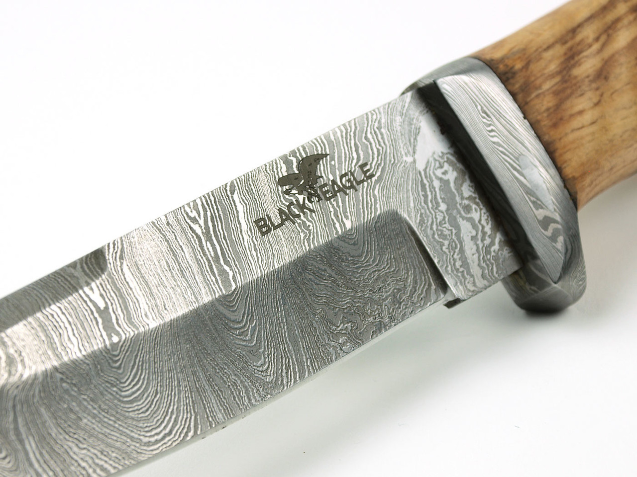 https://arrowbow.eu/media/catalog/product/b/l/black-eagle-black-eagle-jachtmes-damast-hout_4_.jpg