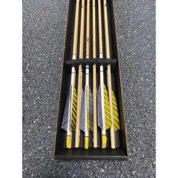 Bear X200 Port Orford Premium cederhouten pijlen 45/50LBS 32" (12/Pk)