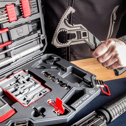 https://arrowbow.eu/media/catalog/product/e/n/eng_pm_real-avid-ar-15-armorers-master-kit-avar15amk-28085_7.jpg