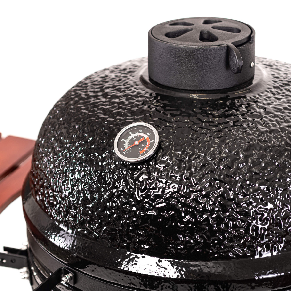 https://arrowbow.eu/media/catalog/product/r/h/rhino-kamado-details-make-the-difference-2-1.jpg